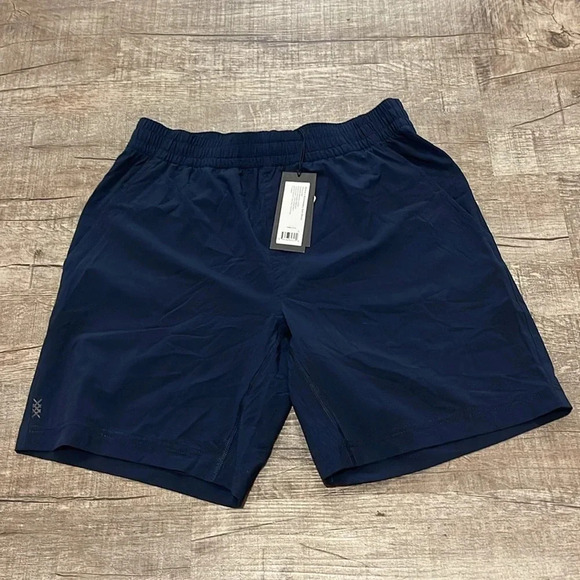 NWT!! Rhone - Anniversary Gym Shorts in Navy Blaze - Size Small - Picture 2 of 8